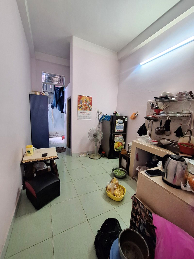Nhà Gần Trung Tâm TP Thủ Đức – 40m² – 2PN – Hẻm An Ninh – Sổ Riêng – Giá Tốt 2.5 Tỷ - Ảnh chính